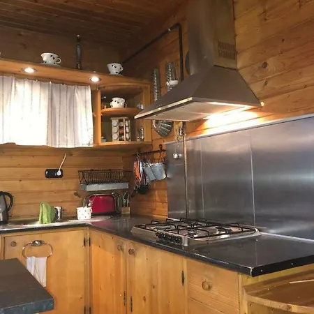 Feriehus Romantikus Haz Vecsés